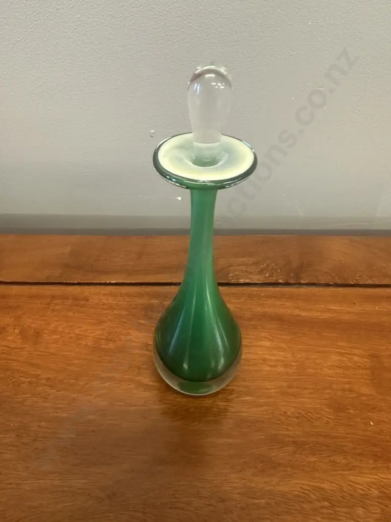 Green Glass Perfume Bottle 2007 H20cm. Image 1++